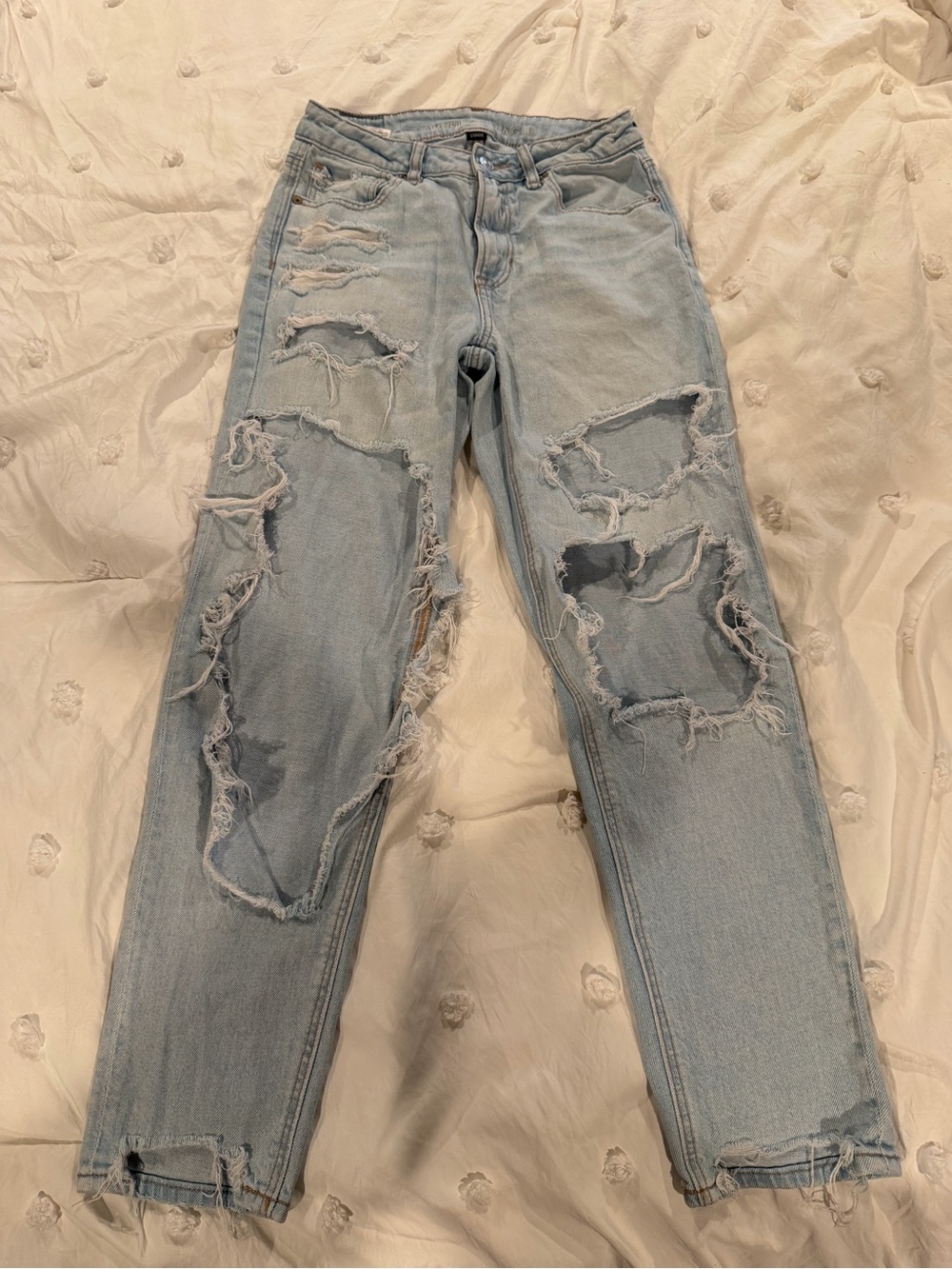 American Eagle Outfitters Light Blue Denim Jeans